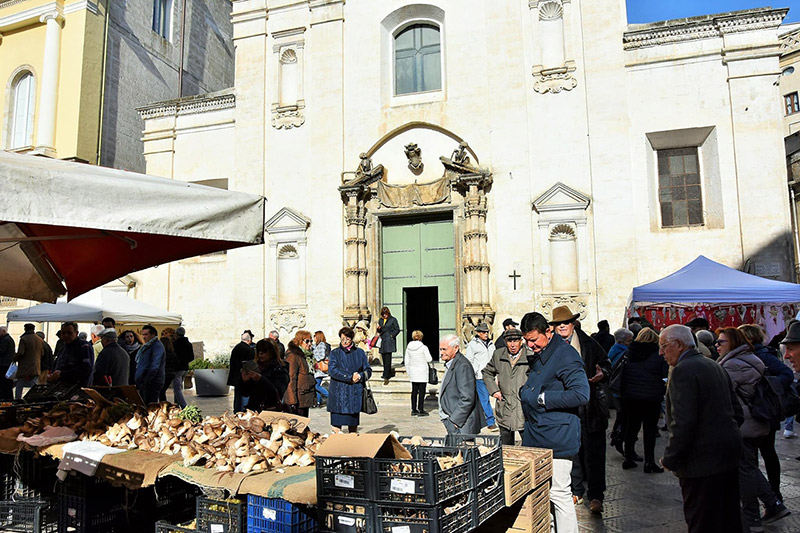 02-bancarelle-sagra