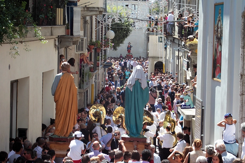 In preparazione alla Cunfrunta a Pazzano